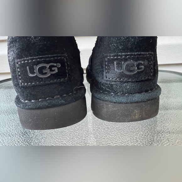 UGG Ankle Boots Black Suede Booties Women’s Shoes 6 - Picture 11 of 12